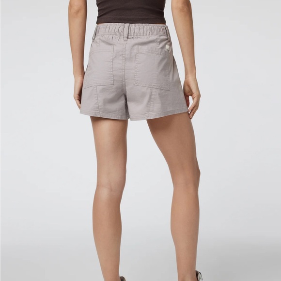 Vuori Ripstop Utility Shorts Soft Pewter, size XL, EUC - Picture 3 of 9